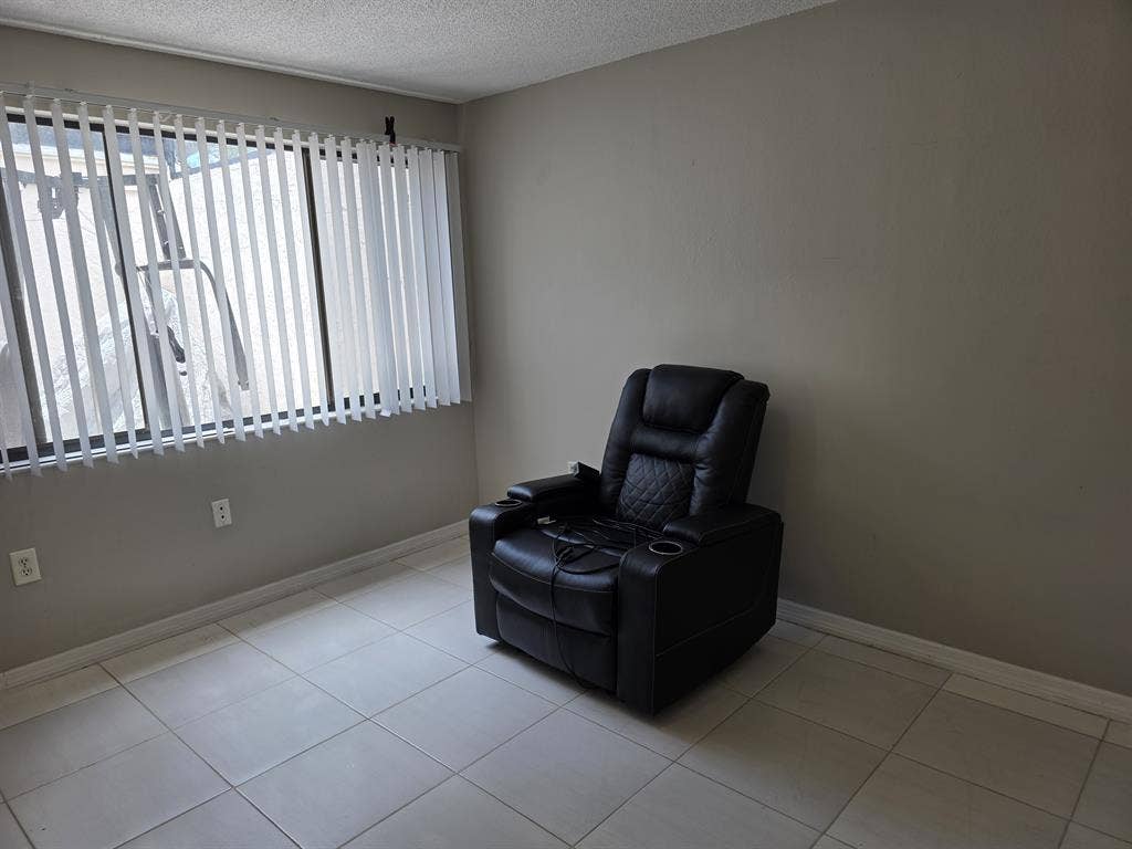 1 Bedroom shared bathroom