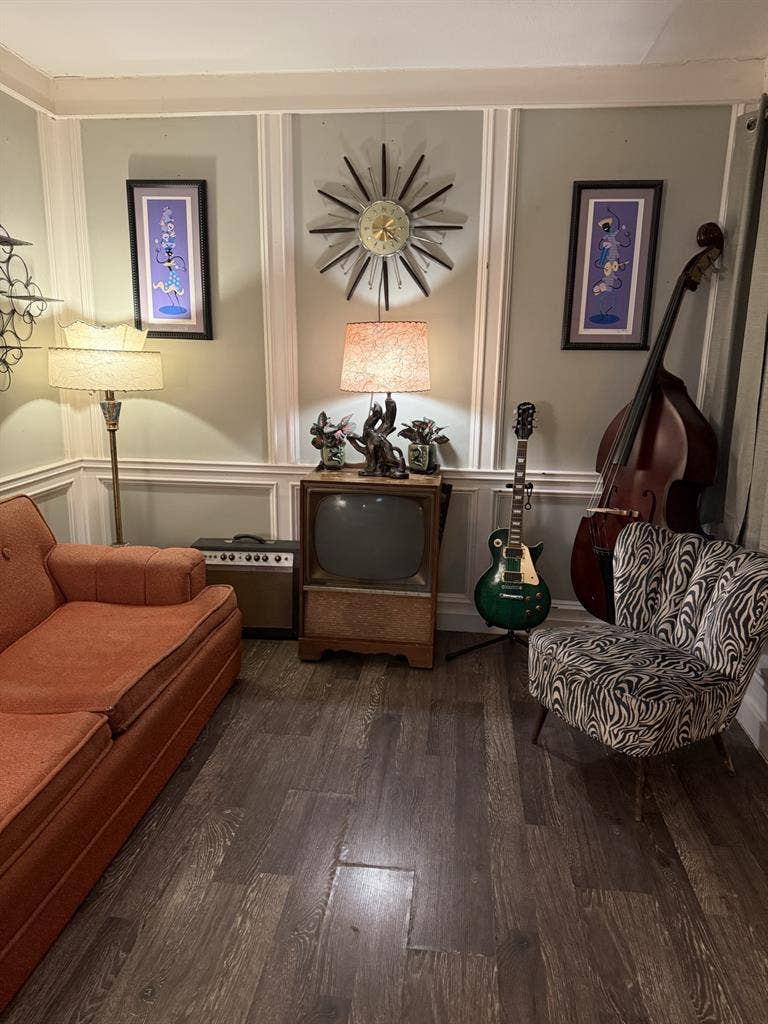 Great location! Large room 1/2bath