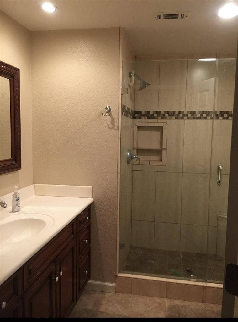 Roomate wanted La Verne House