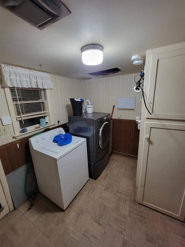Maxwell Gardens Room for Rent