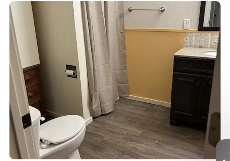 2 bedroom 1 bath