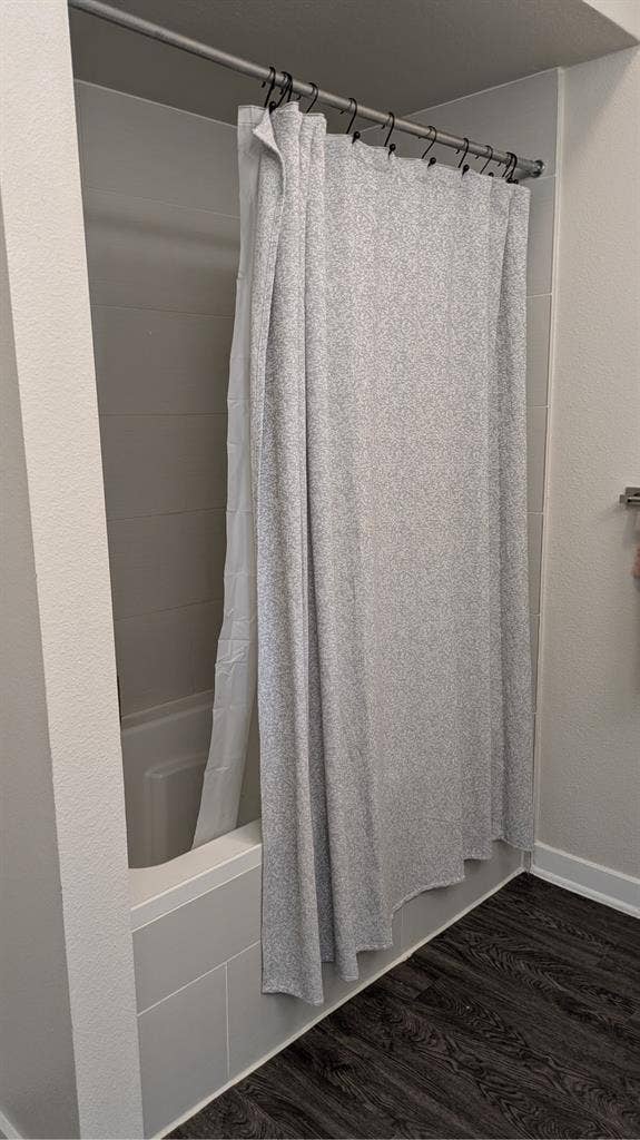Master Bedroom-Double Sink-furnit