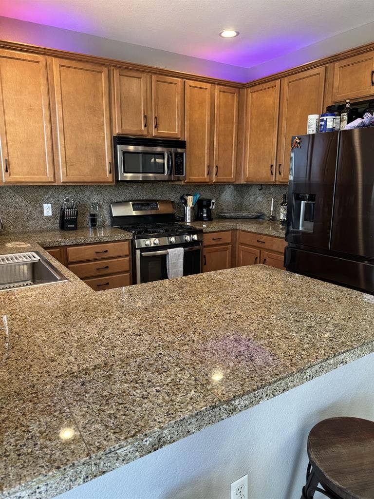1 Bedroom 1 Private Bathroom