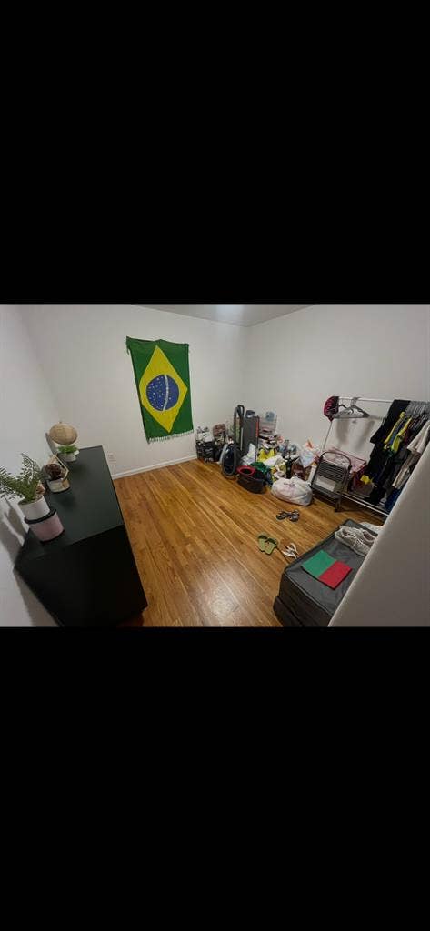 Private Room w Shared Bathroomm
