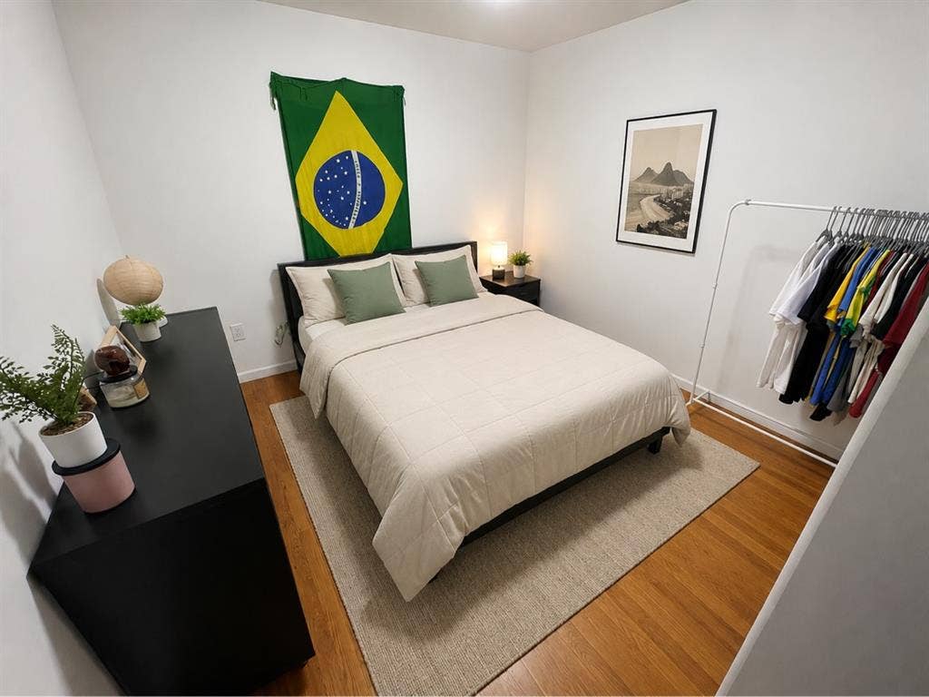 Private Room w Shared Bathroomm