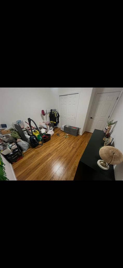 Private Room w Shared Bathroomm