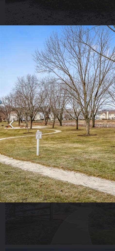 Room for rent in Fox Lakee