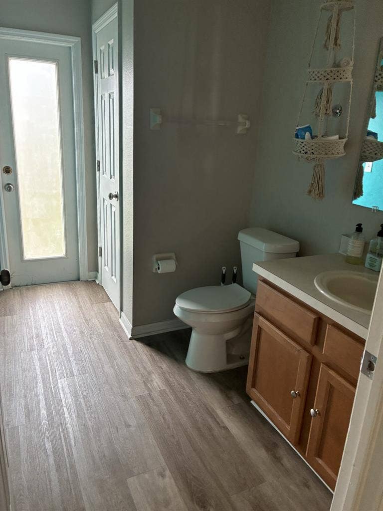 2 rooms for rent in Gibsonton