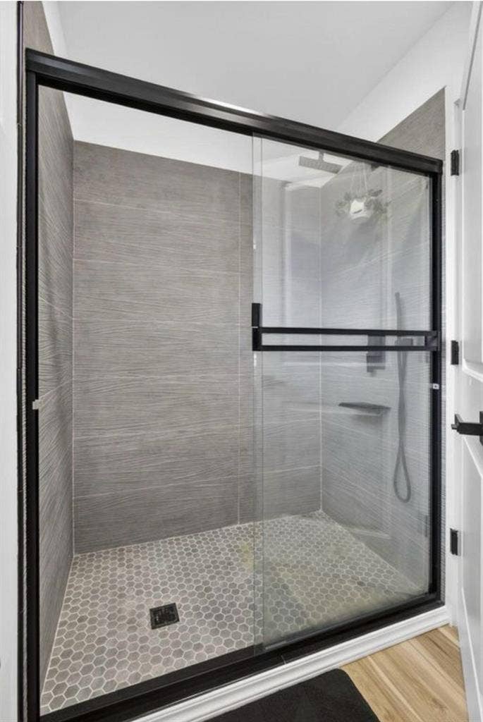 Single room shared bath lovely