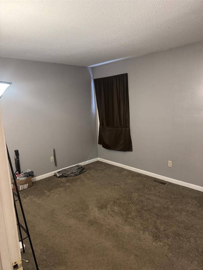 Housemate-partially furnished