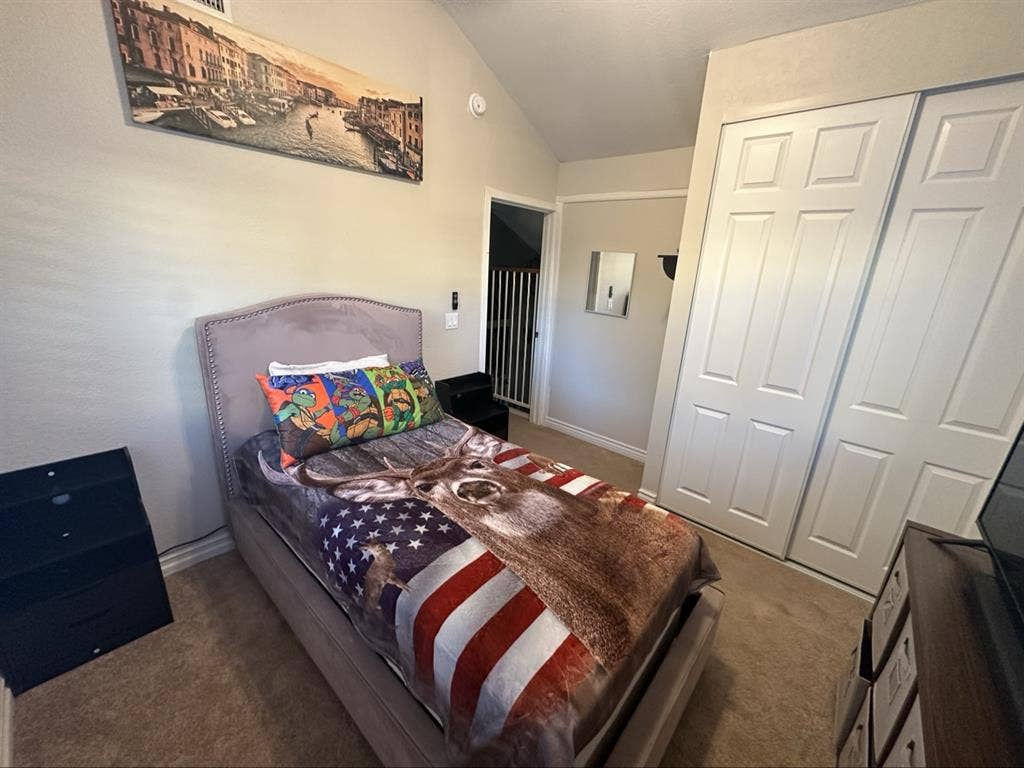 New room for rent in Yucaipa, CA