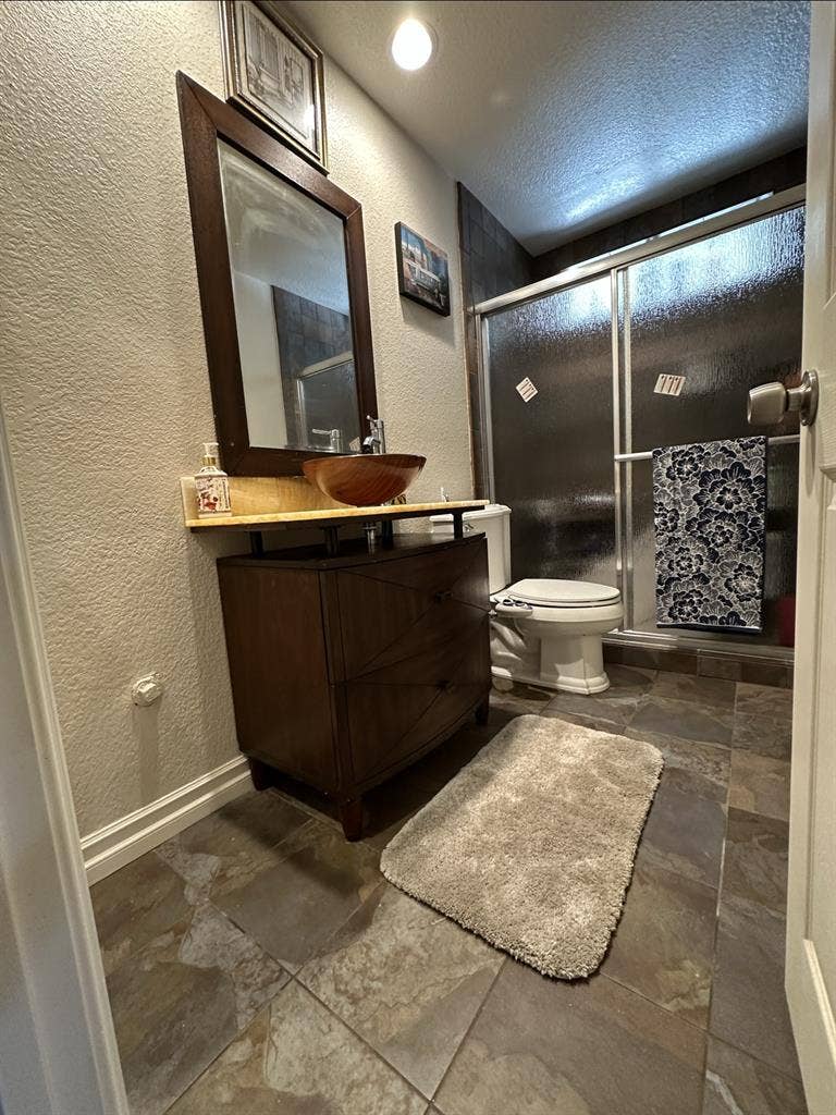 New room for rent in Yucaipa, CA