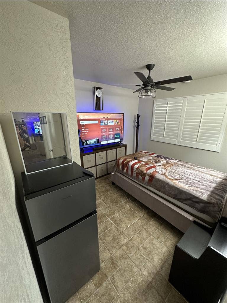 New room for rent in Yucaipa, CA