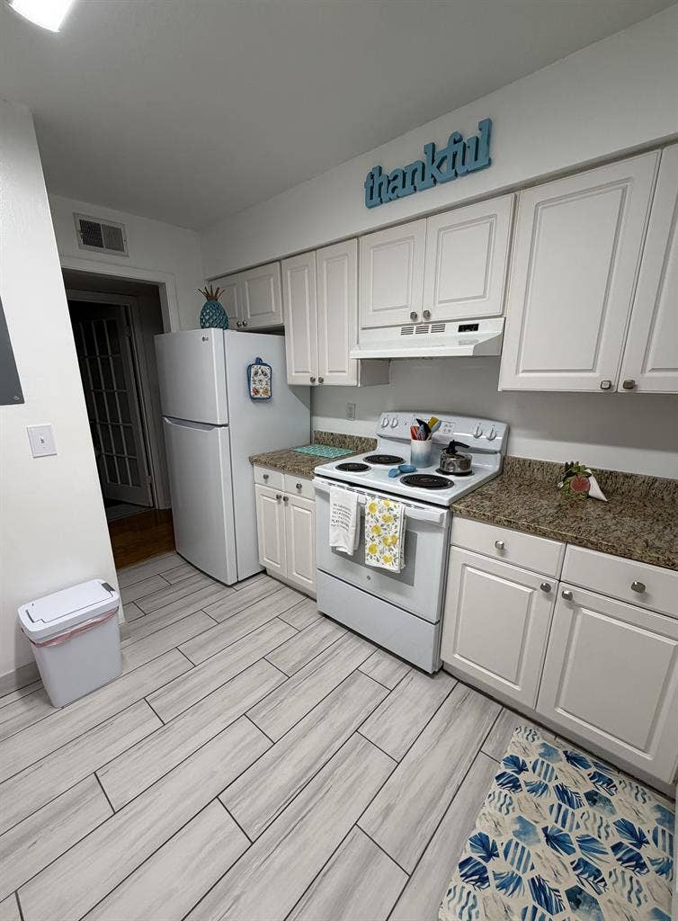 Condo to Share