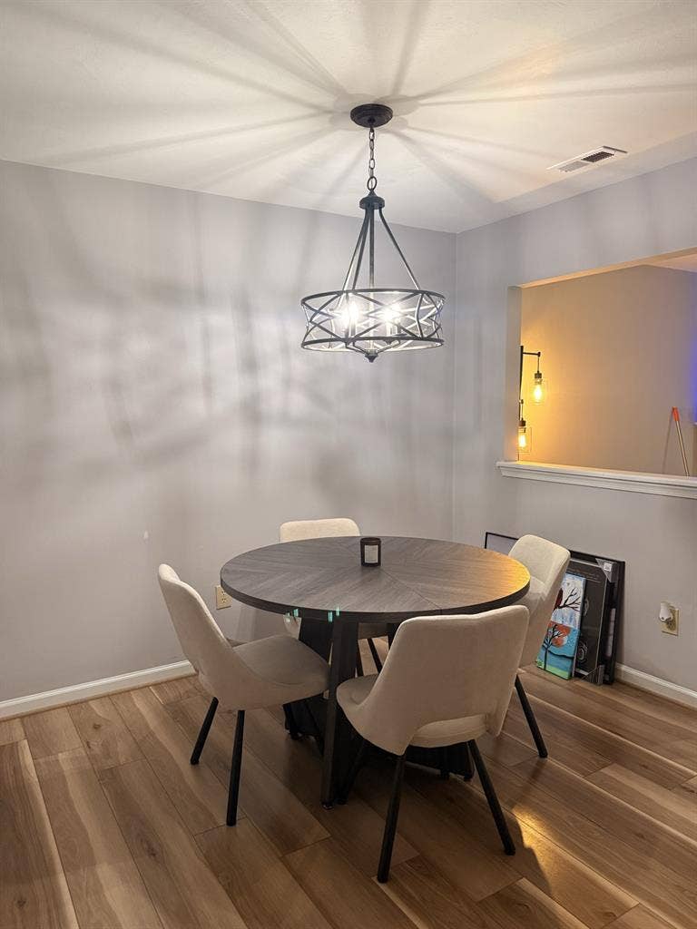 1br 1bath msg me on ig-adrunitt