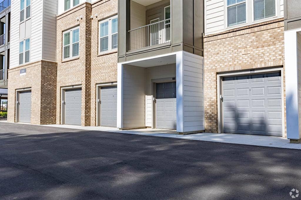 1 BR Available for Rent! 1,056 Sqft