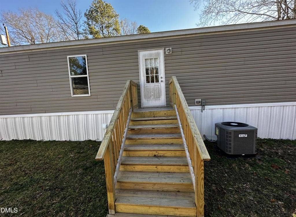 New 3 Bed 2 Bath READY FOR MOVE IN