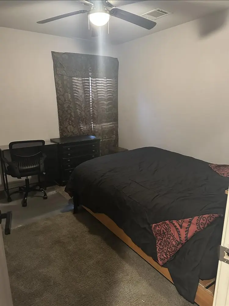 Room for Rent in Dallas