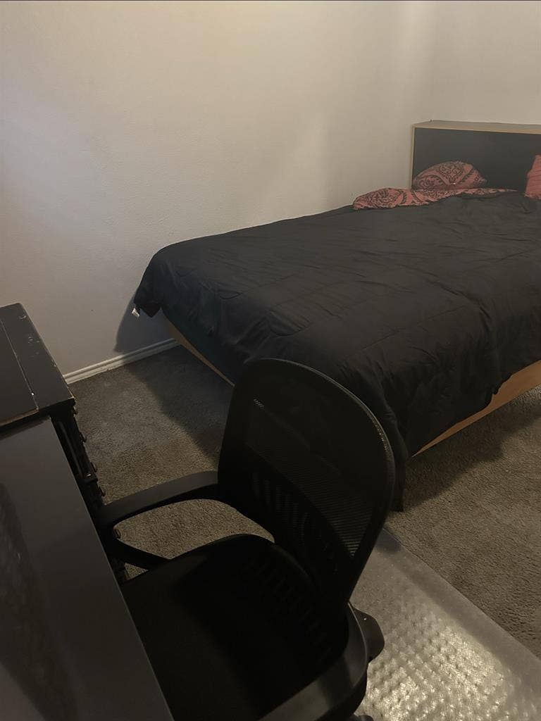 Room for Rent in Dallas
