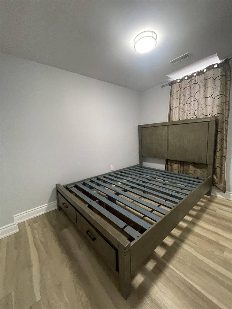 2 bed basement available