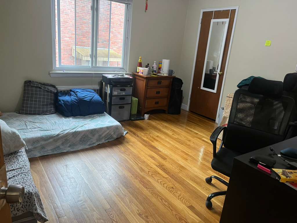 1 Room available for Rent in 4B2B