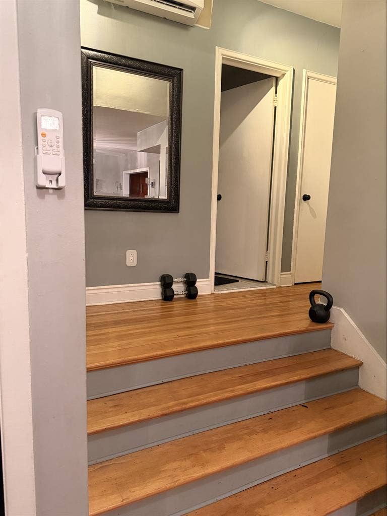 ROOM FOR RENT / JULY