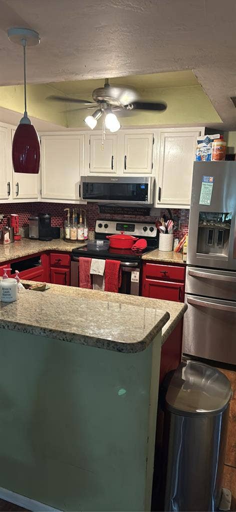 Nice furnished room in Ft. Myers