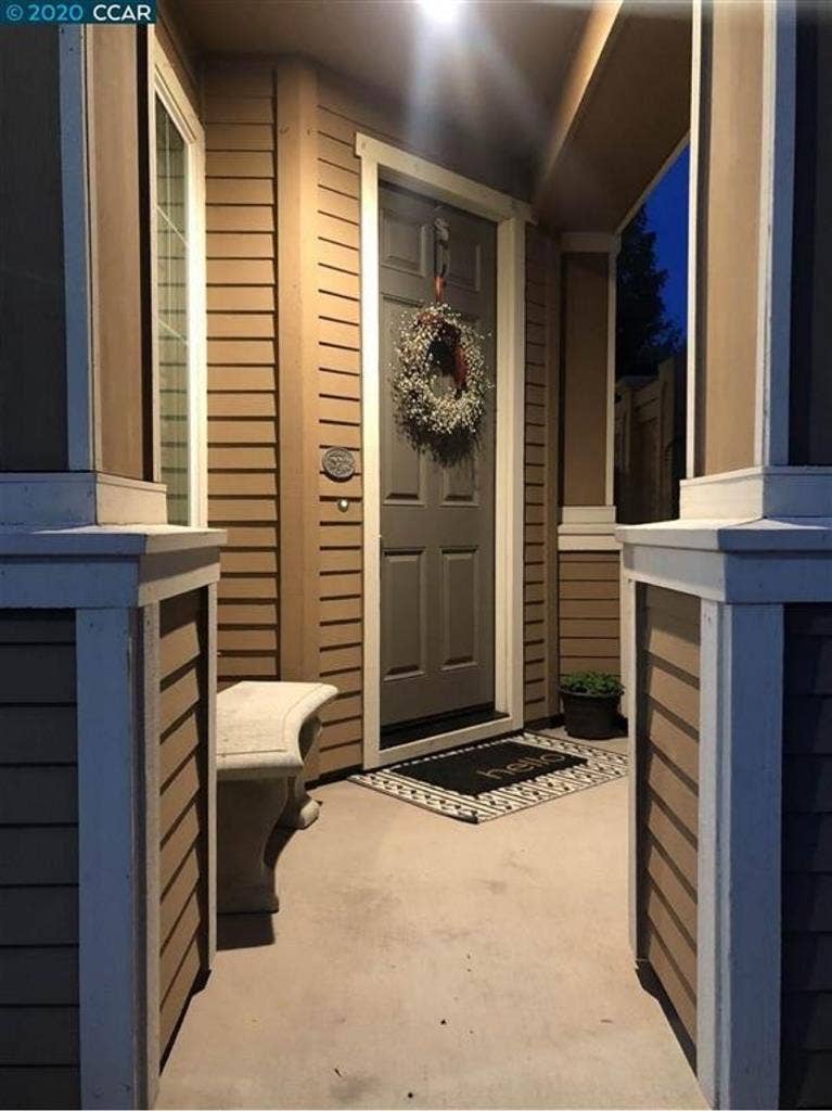 Master Bedroom Rent in Pittsburg