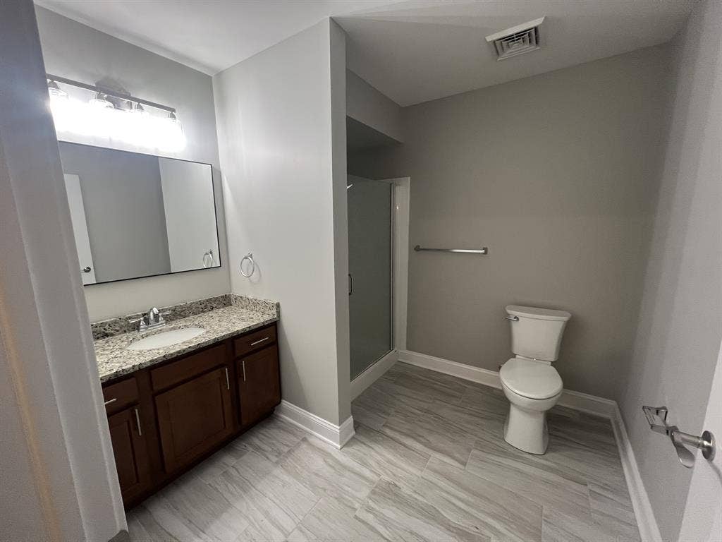 Seeking roommate for 2bd 2 br