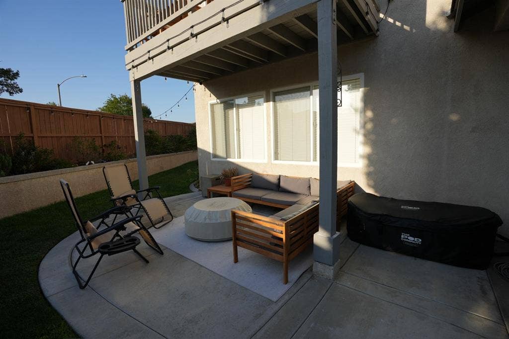 Private Room/Bath Full Home Access