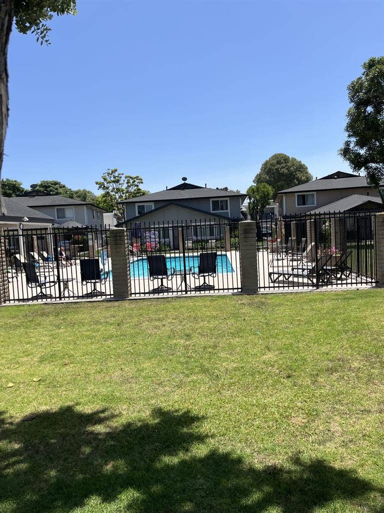 2 bed Condo