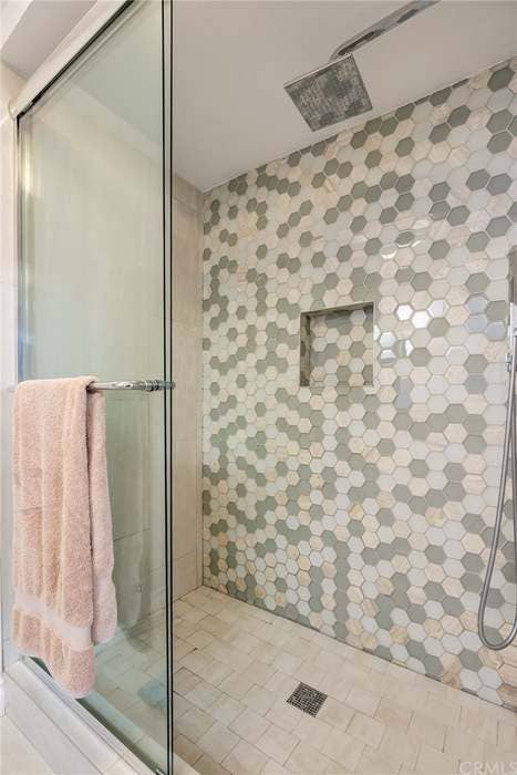 $1590 Master Bedroom for rent