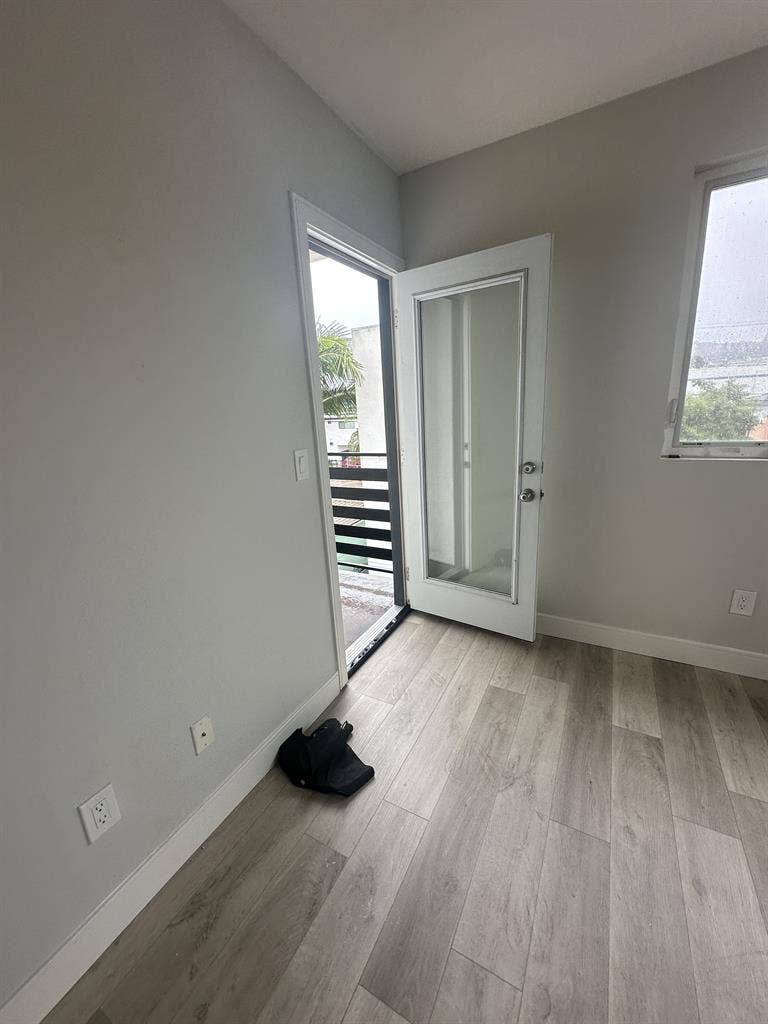 Looking for roommate in Culver 6/17