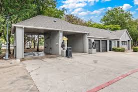 2BX2B apartment with new appliances
