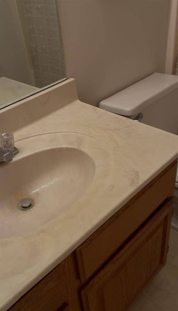 Looking for third female roommate
