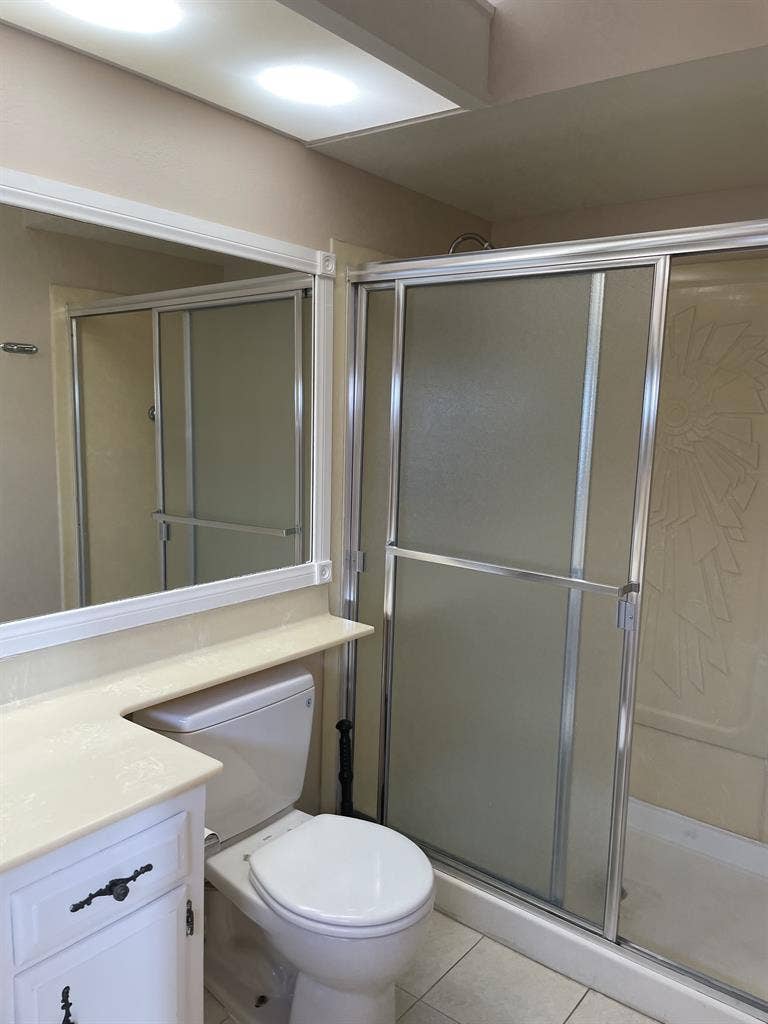 $1595 Beautiful Calabasas Townhome