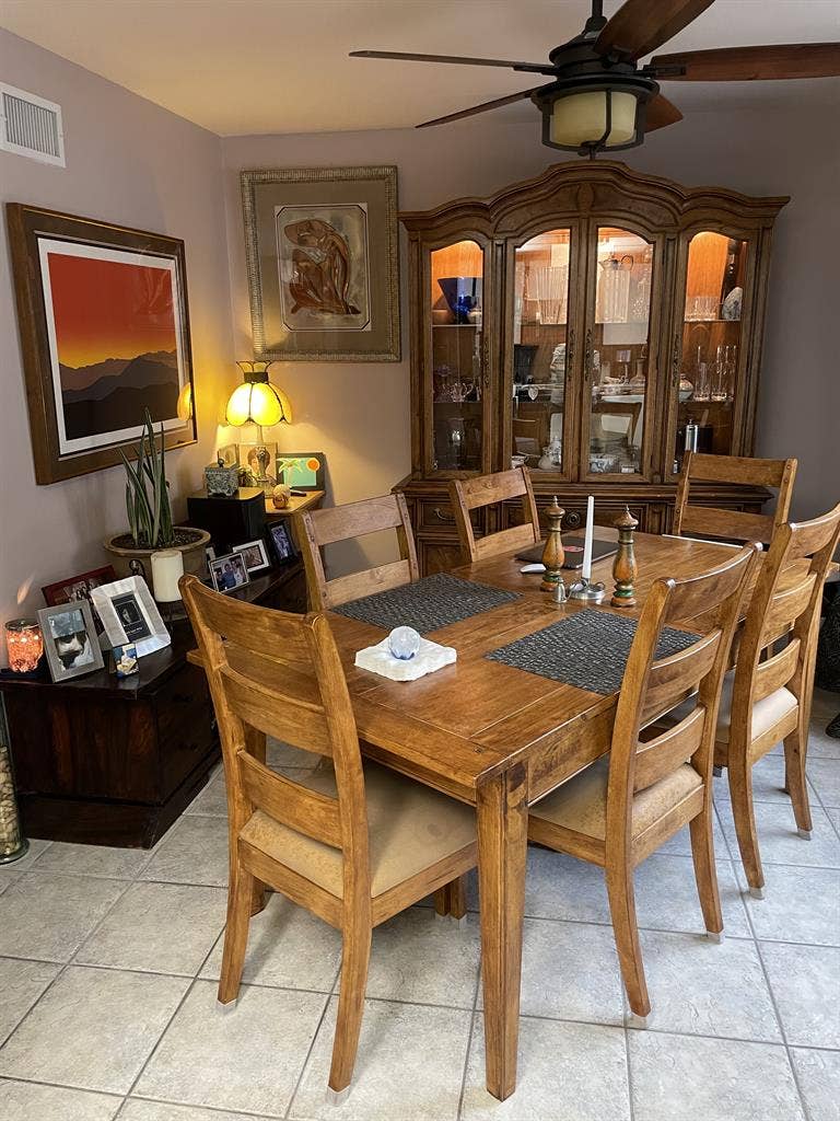 $1595 Beautiful Calabasas Townhome