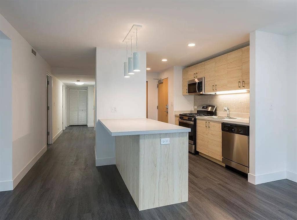 Summer Sublet June- September