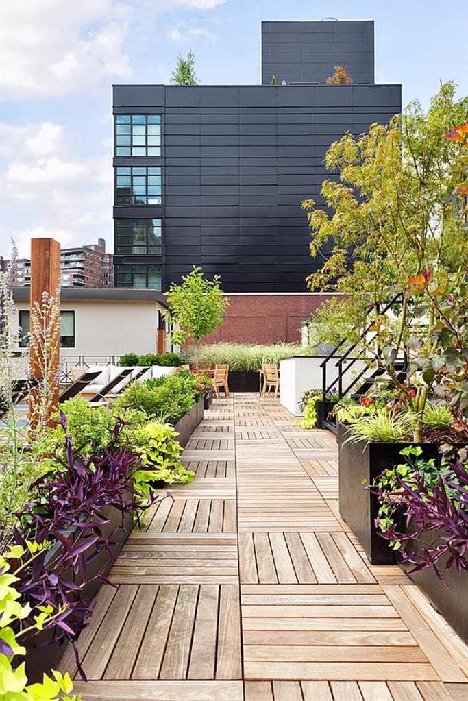 2 Rooms Available in Chelsea