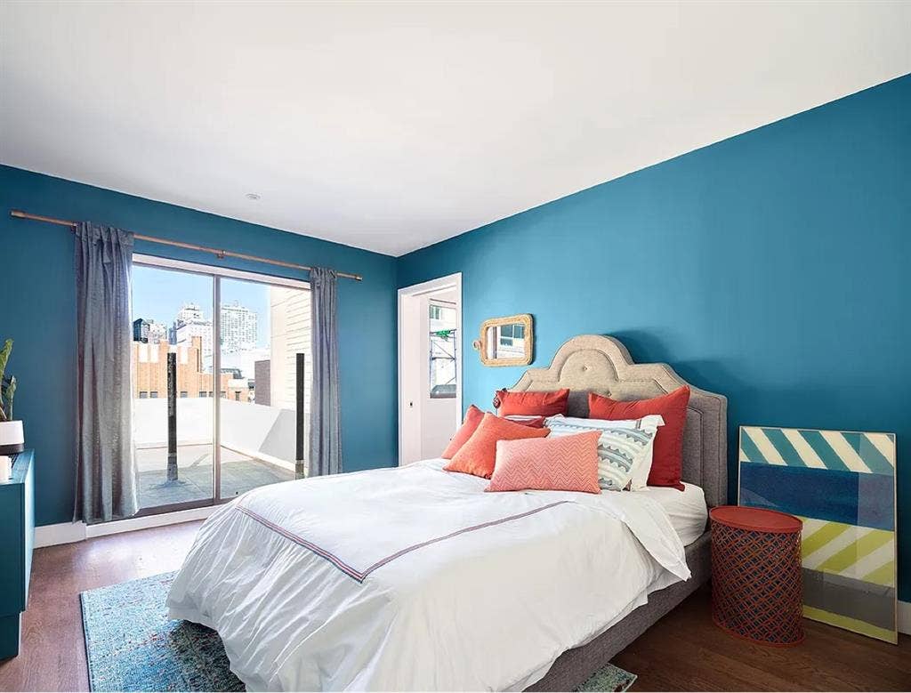 2 Rooms Available in Chelsea
