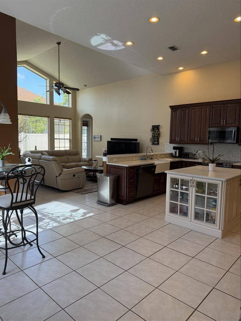 Private room for rent