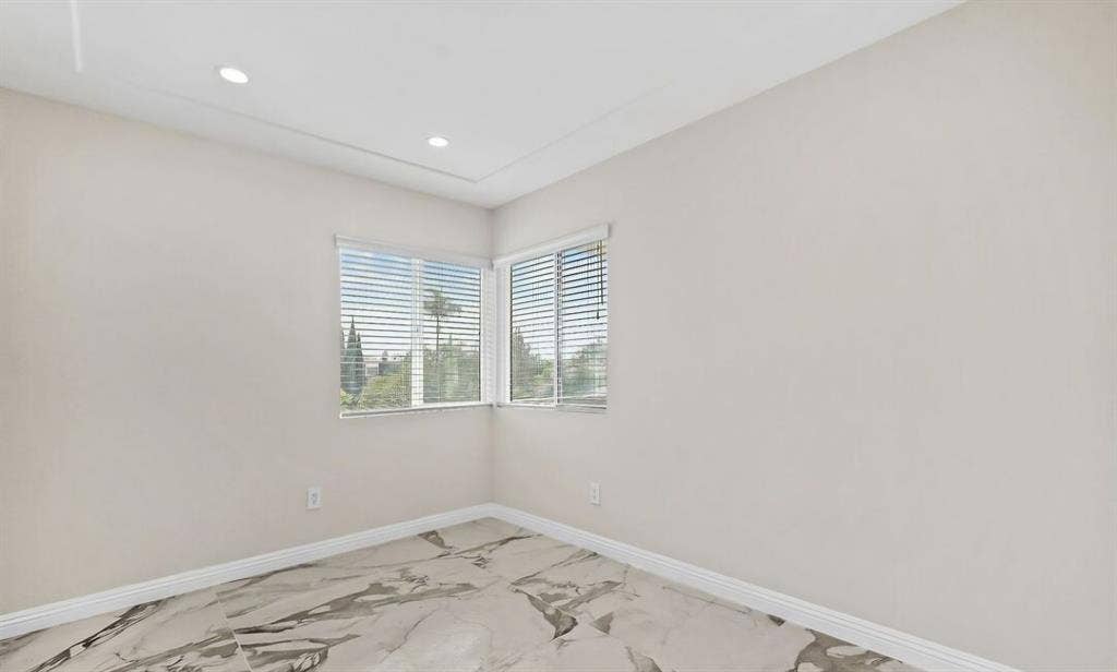 Private room in shared home