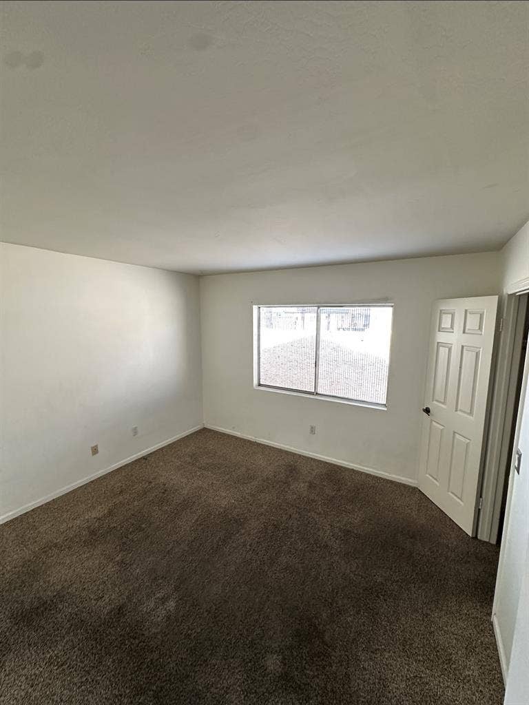 Private Rooms Available in Tempe