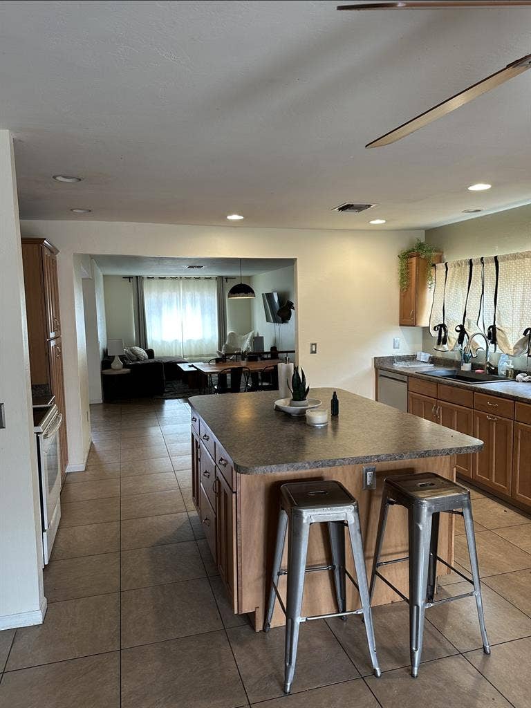 Private Rooms Available in Tempe
