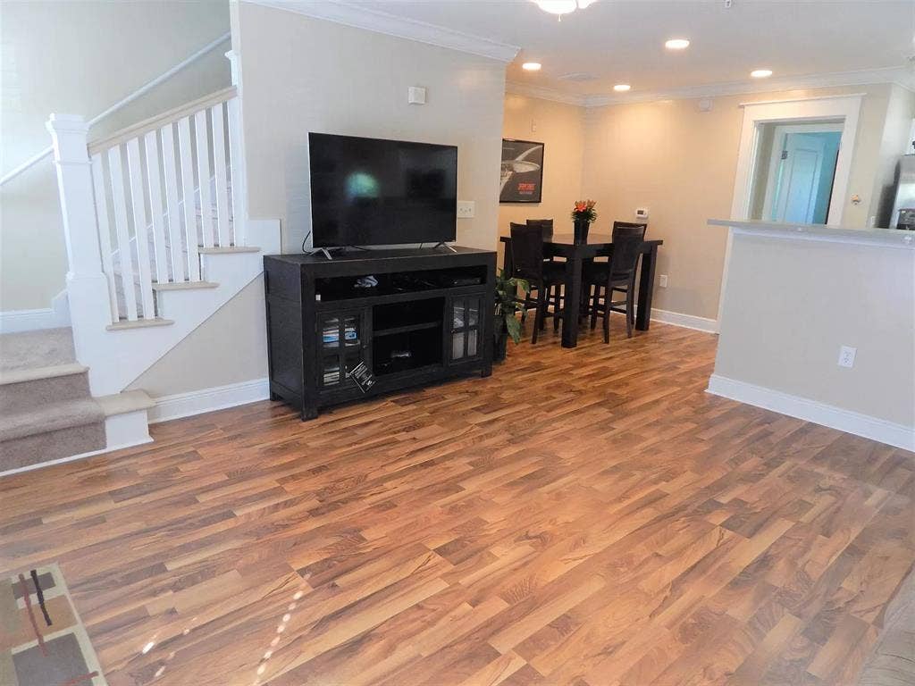 2 Rooms in 3BR/3BA Condo Near UTK