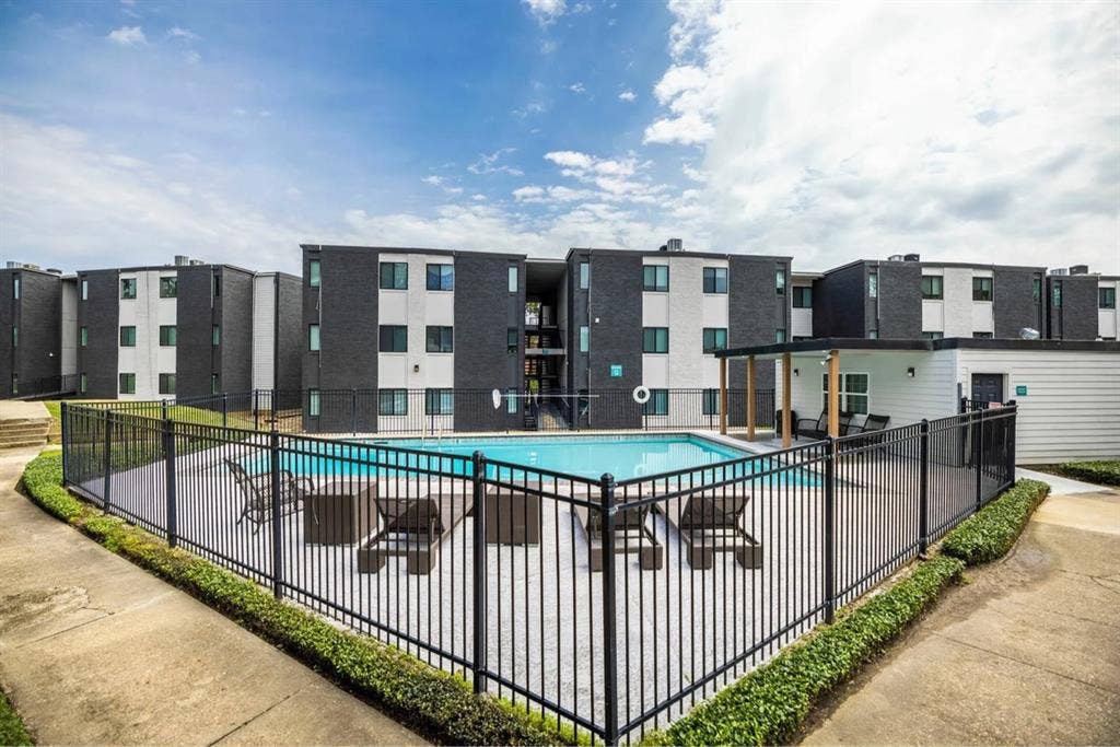 Roommate needed for Fall 26/27