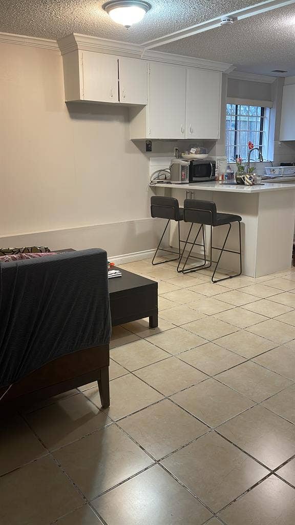 2 rooms sublet