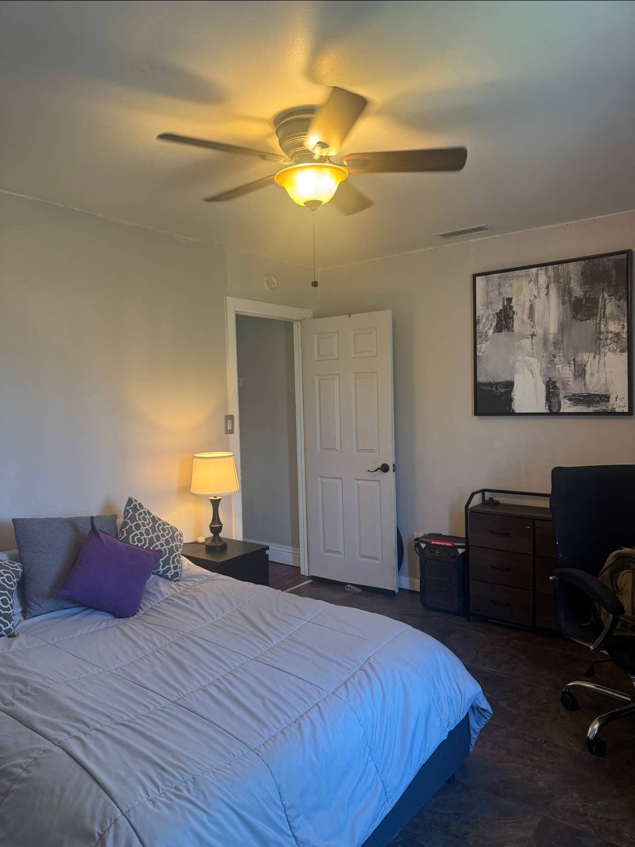 PRIVATE ROOM AVAILABLE NOVEMBER💥☀️