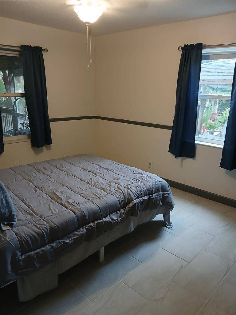 Private Room $1,000 per month