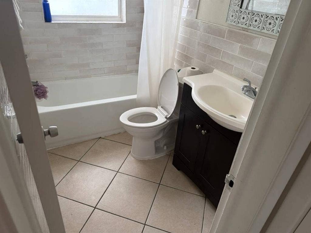 Room for rent